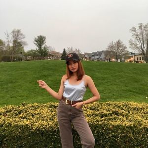 Meet your Posher, Joy